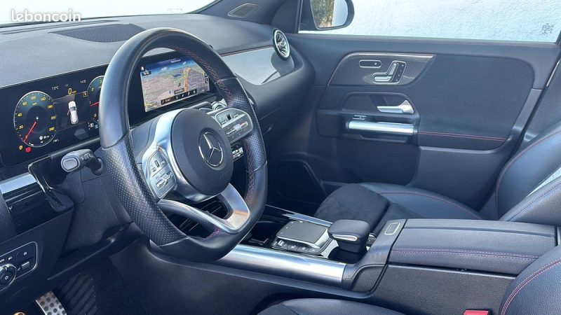 MERCEDES GLA 220 d 4-matic AMG LINE 190cv REPRISE POSSIBLE