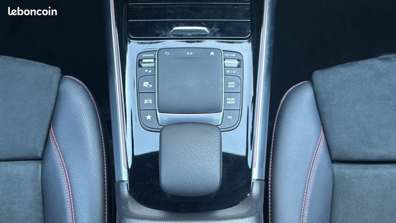 MERCEDES GLA 220 d 4-matic AMG LINE 190cv REPRISE POSSIBLE