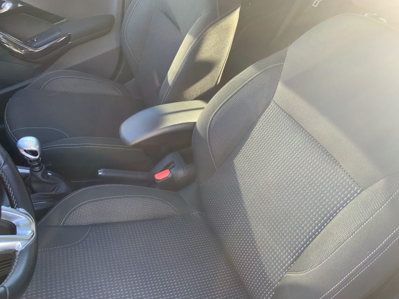 PEUGEOT 208 I 2019