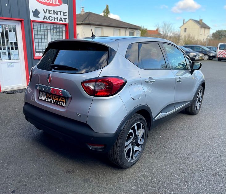 RENAULT CAPTUR I 2014