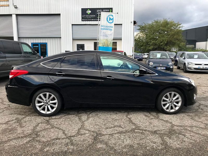 HYUNDAI I40 - 1.7 CRDI 136cv PACK PREMIUM - GARANTIE 6 MOIS