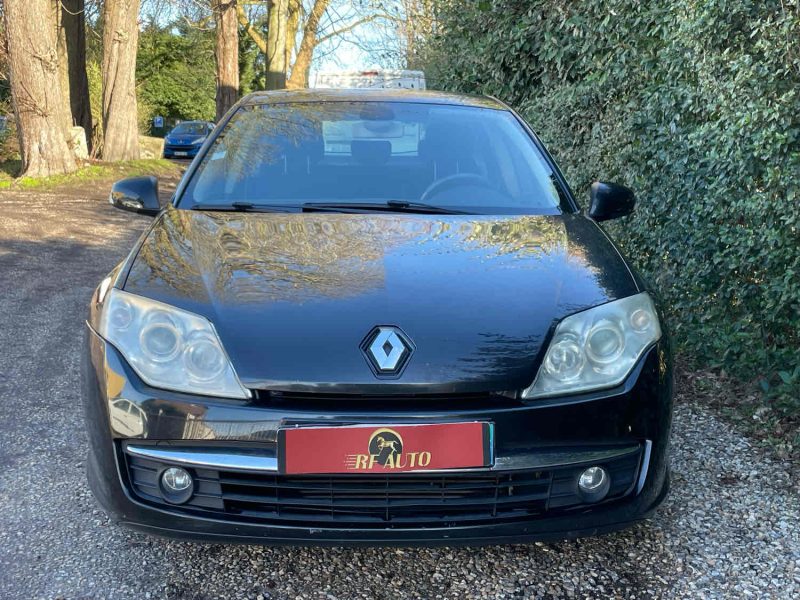 RENAULT LAGUNA III 2010 2.0 dCi 131cv