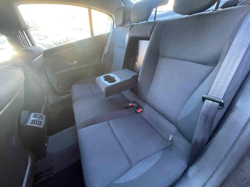 RENAULT LAGUNA III 2010 2.0 dCi 131cv