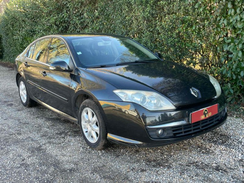 RENAULT LAGUNA III 2010 2.0 dCi 131cv