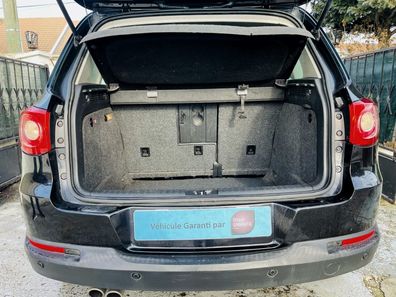 VOLKSWAGEN TIGUAN 2011