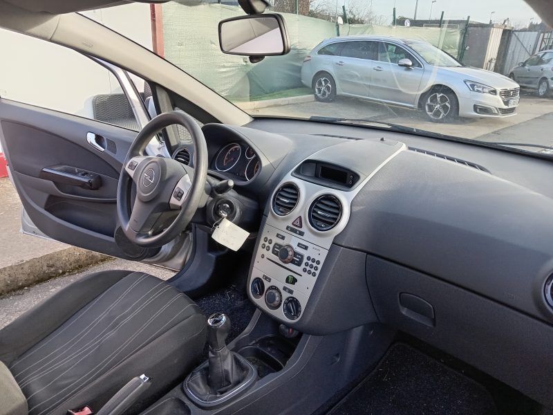 OPEL CORSA  2008
