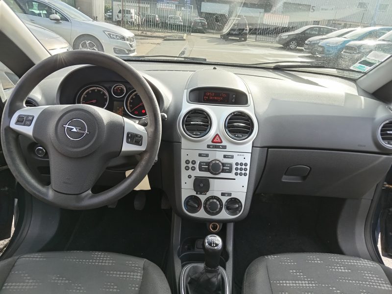 OPEL CORSA 2011
