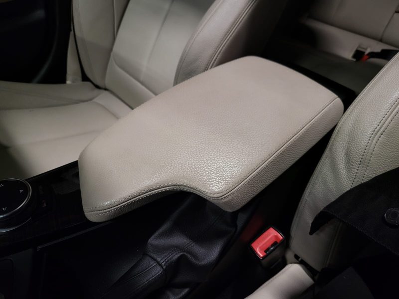 BMW SERIE 3 330 e 252cv LUXURY / TOIT OUVRANT+SIEGE ELECTRIQUE+AFFICHAGE TETE HAUTE/