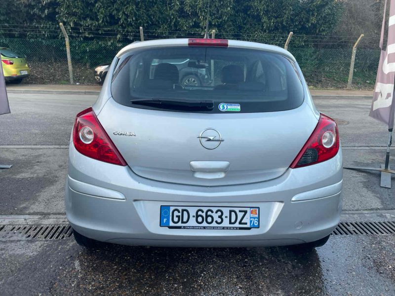 OPEL CORSA D 1.2i 80CV