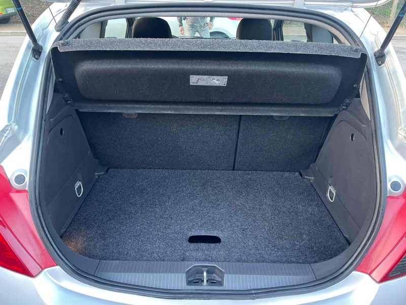 OPEL CORSA D 1.2i 80CV