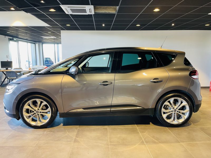 RENAULT SCENIC  2018