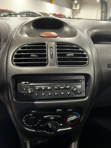 PEUGEOT 206 3/5 portes 2001