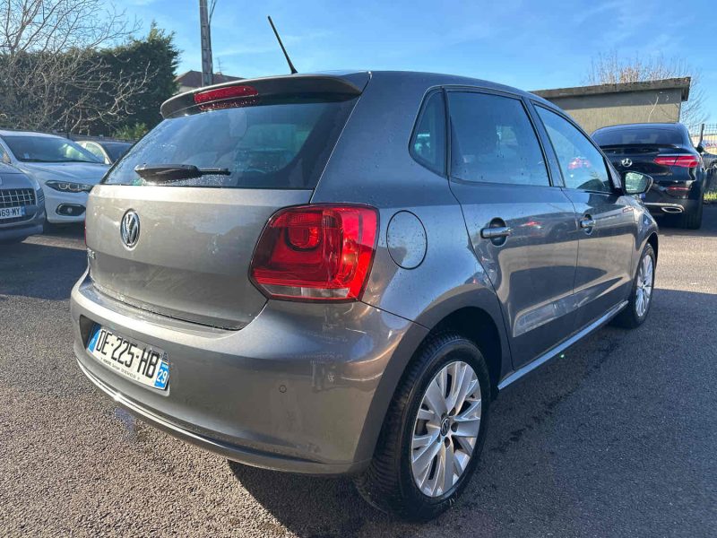 VOLKSWAGEN POLO V 2014