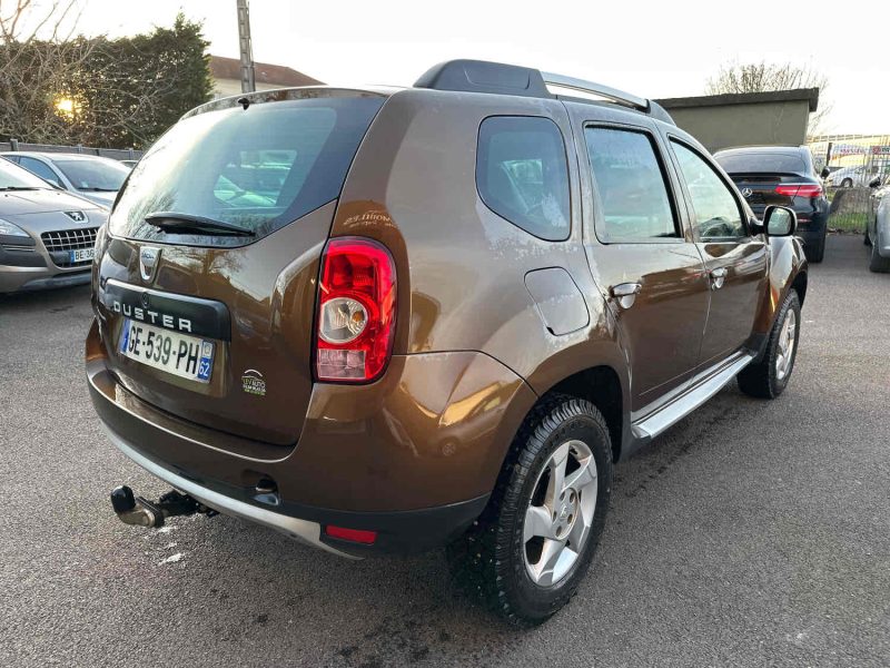 DACIA DUSTER 2011