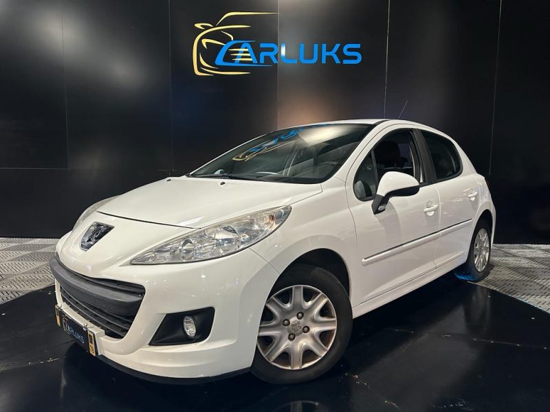 PEUGEOT 207 2013