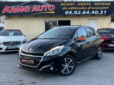 PEUGEOT 208  2017