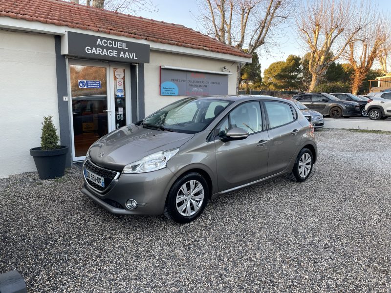 PEUGEOT 208 I 2014