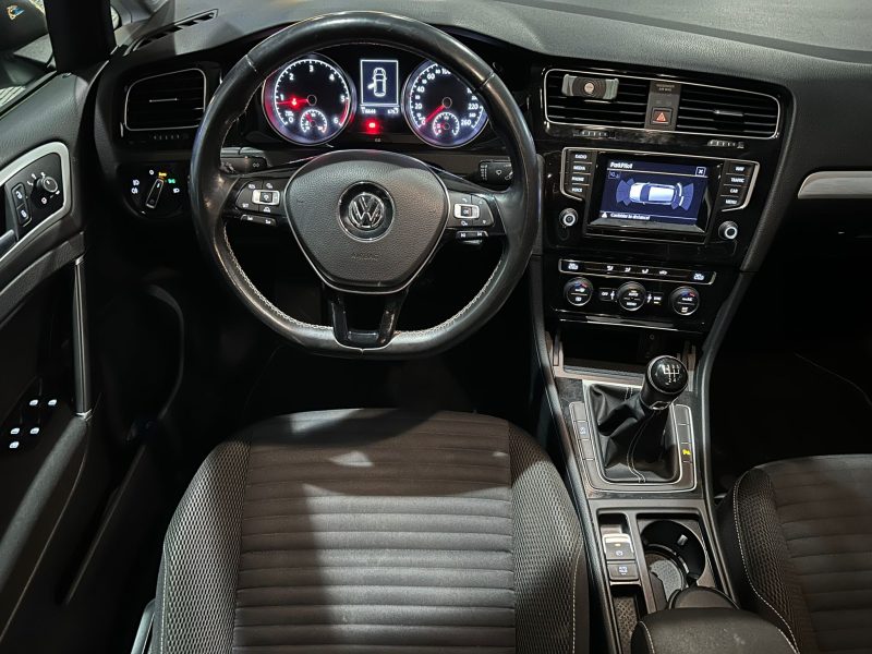 VOLKSWAGEN GOLF VII 2014