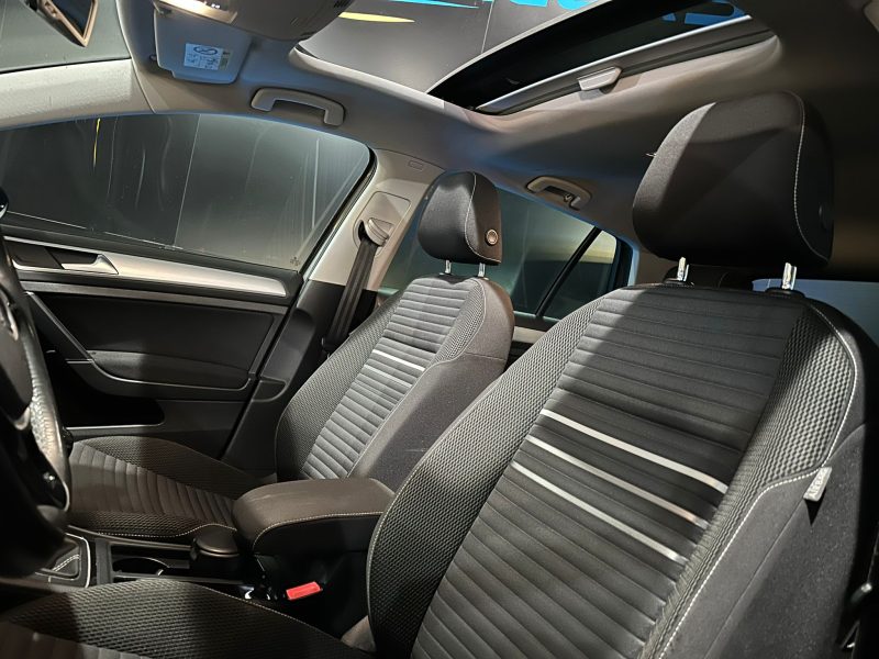 VOLKSWAGEN GOLF VII 2014