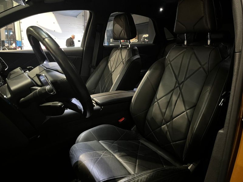 DS DS 7 Crossback 2.0 BlueHDi 180cv Rivoli BVA 1ère Main / APPLE CARPLAY/SIEGES CHAUFFANT-MASSANT/CA