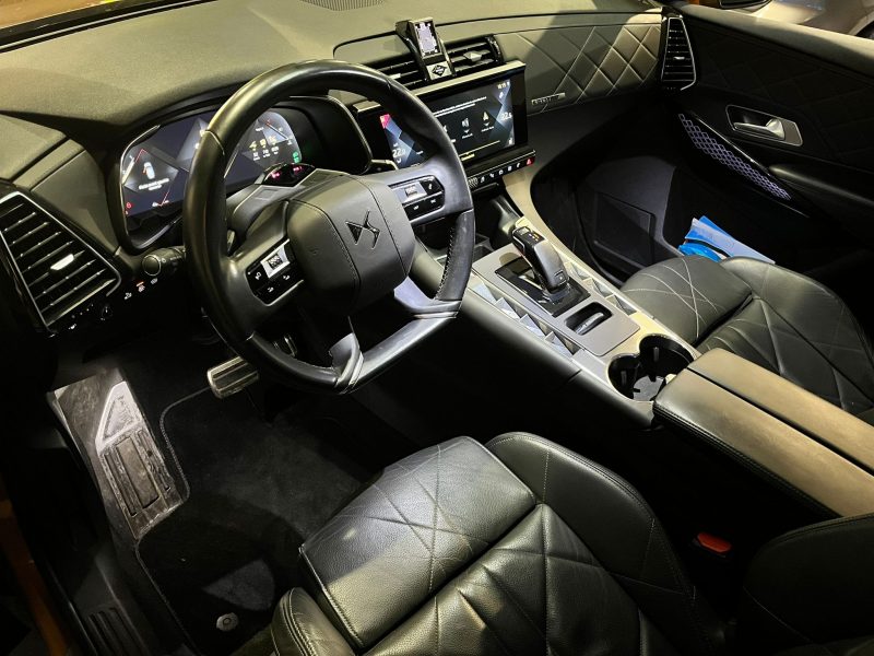 DS DS 7 Crossback 2.0 BlueHDi 180cv Rivoli BVA 1ère Main / APPLE CARPLAY/SIEGES CHAUFFANT-MASSANT/CA