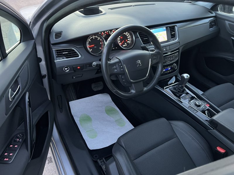 PEUGEOT 508 ALLURE 1.6 E HDI 115 Cv PREMIERE MAIN / 59 800 KMS BOITE AUTOMATIQUE GPS - GARANTIE 1 AN