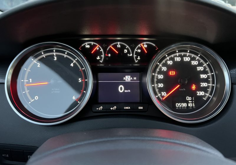 PEUGEOT 508 ALLURE 1.6 E HDI 115 Cv PREMIERE MAIN / 59 800 KMS BOITE AUTOMATIQUE GPS - GARANTIE 1 AN