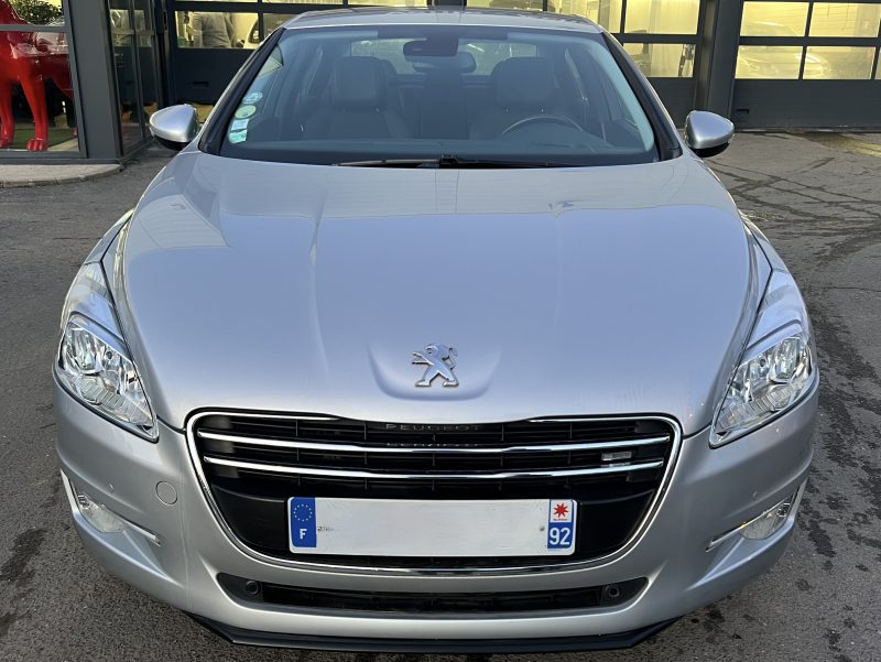 PEUGEOT 508 ALLURE 1.6 E HDI 115 Cv PREMIERE MAIN / 59 800 KMS BOITE AUTOMATIQUE GPS - GARANTIE 1 AN
