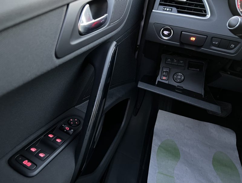 PEUGEOT 508 ALLURE 1.6 E HDI 115 Cv PREMIERE MAIN / 59 800 KMS BOITE AUTOMATIQUE GPS - GARANTIE 1 AN