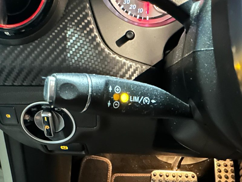 A 250 211 cv FASCINATION PACK AMG 7G-DCT / PACK AERO / TO / SIEGES ELECTRIQUE / ENTRETIENS COMPLET M