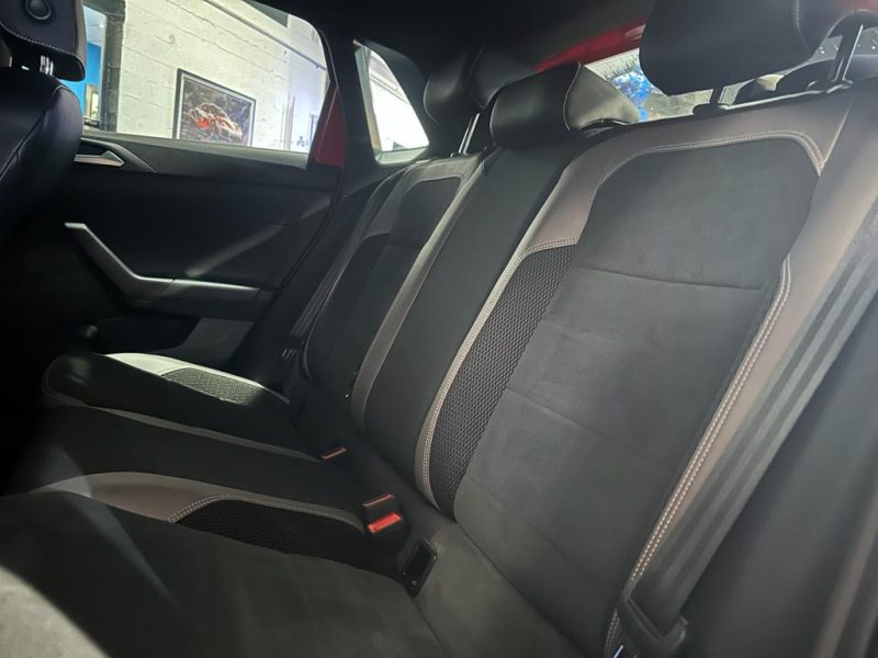 2.0 GTI 200 cv VIRTUAL COCKPIT / CARPLAY / CAMERA AR 