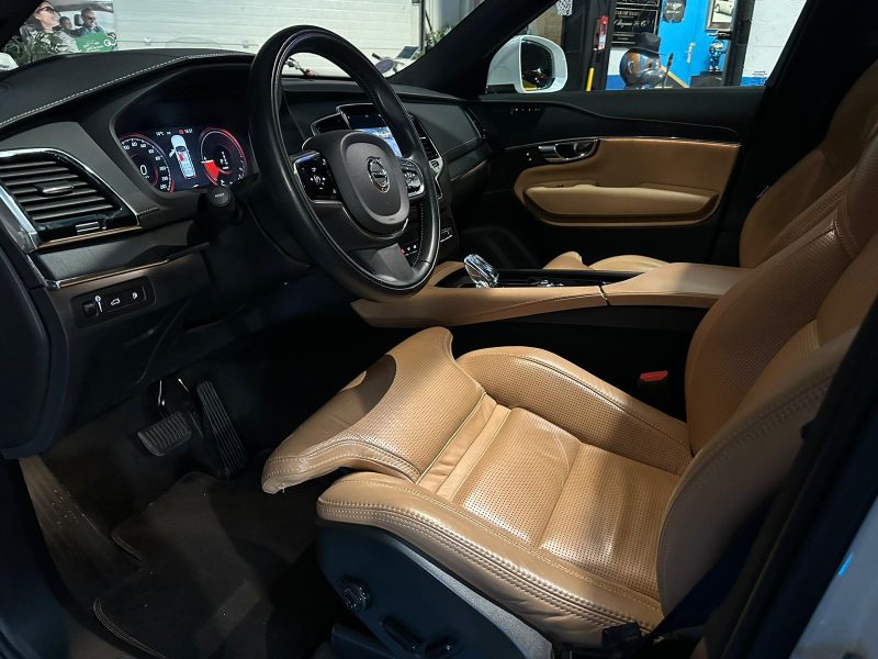VOLVO XC90 2020 II T8 Twin Engine AWD 4x4 390cv Full options , TO , Caméra 360 , Tête Haute