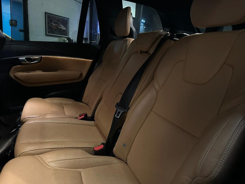 VOLVO XC90 2020 II T8 Twin Engine AWD 4x4 390cv Full options , TO , Caméra 360 , Tête Haute