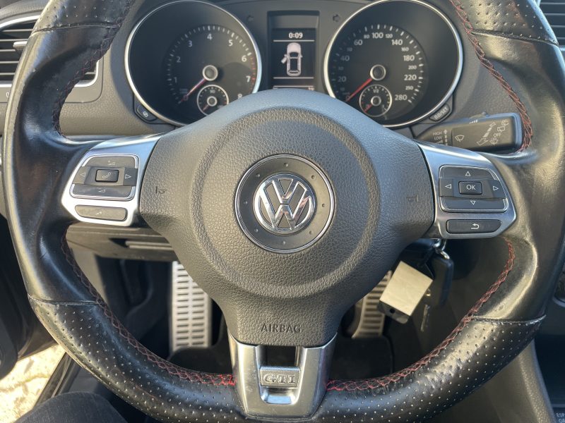 VOLKSWAGEN GOLF 6 GTI 210 CH AKRAPOVIC GARANTIE 12 MOIS 