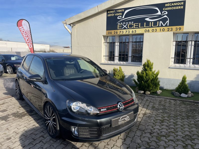 VOLKSWAGEN GOLF 6 GTI 210 CH AKRAPOVIC GARANTIE 12 MOIS 