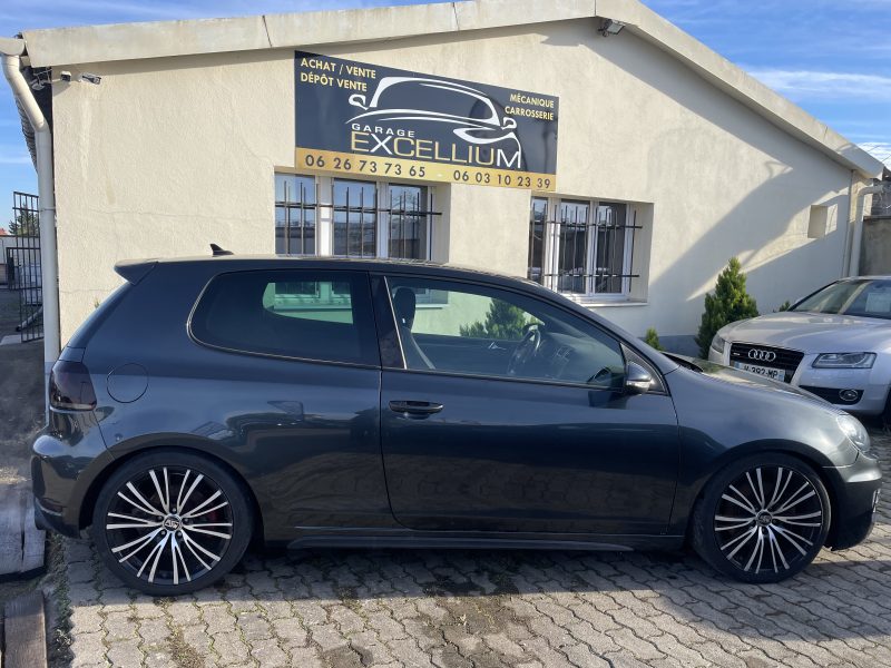 VOLKSWAGEN GOLF 6 GTI 210 CH AKRAPOVIC GARANTIE 12 MOIS 
