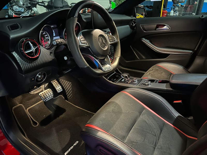 MERCEDES CLASSE A 45 AMG 2.0 Turbo 4MATIC 7G-DCT 381 cv Pack Aero Echappement Perf , Toit ouvrants ,