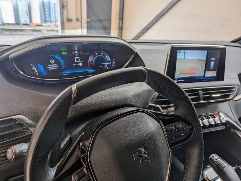 PEUGEOT 3008 II 2020 1.5 BLUEHDI 130 GT LINE