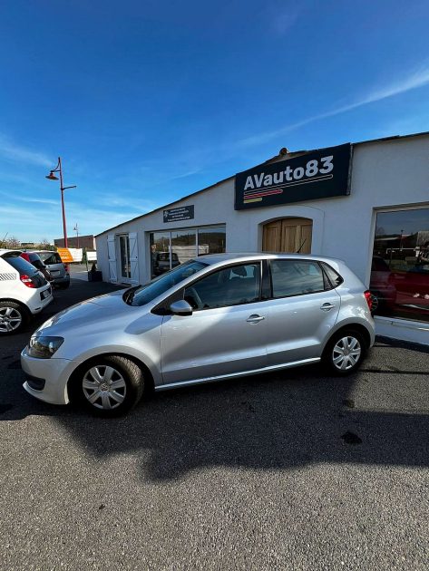 VOLKSWAGEN POLO 2010