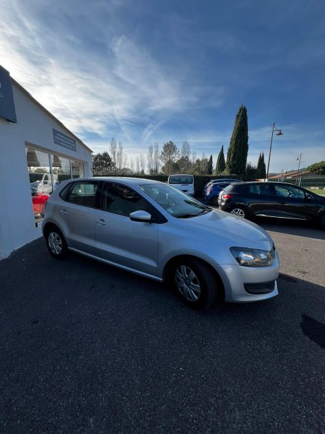 VOLKSWAGEN POLO 2010