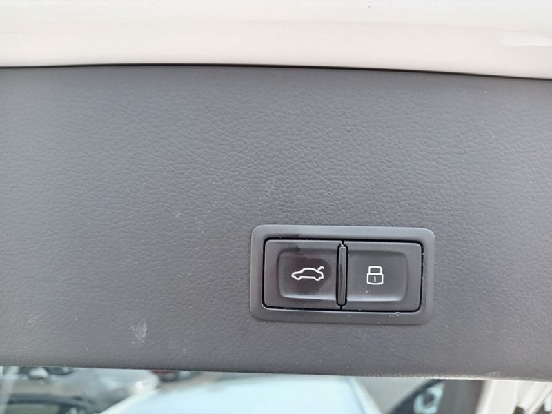 AUDI A6 C7 Avant 2015