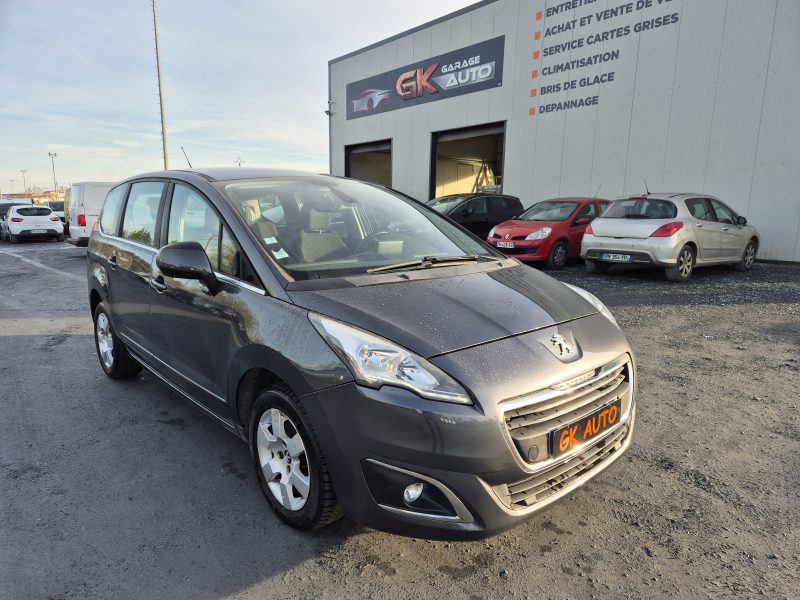 PEUGEOT 5008 1.2 130cv 2015 129000 km possibilité ethanol