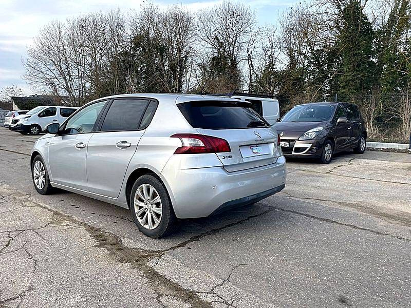 PEUGEOT 308 II 2016