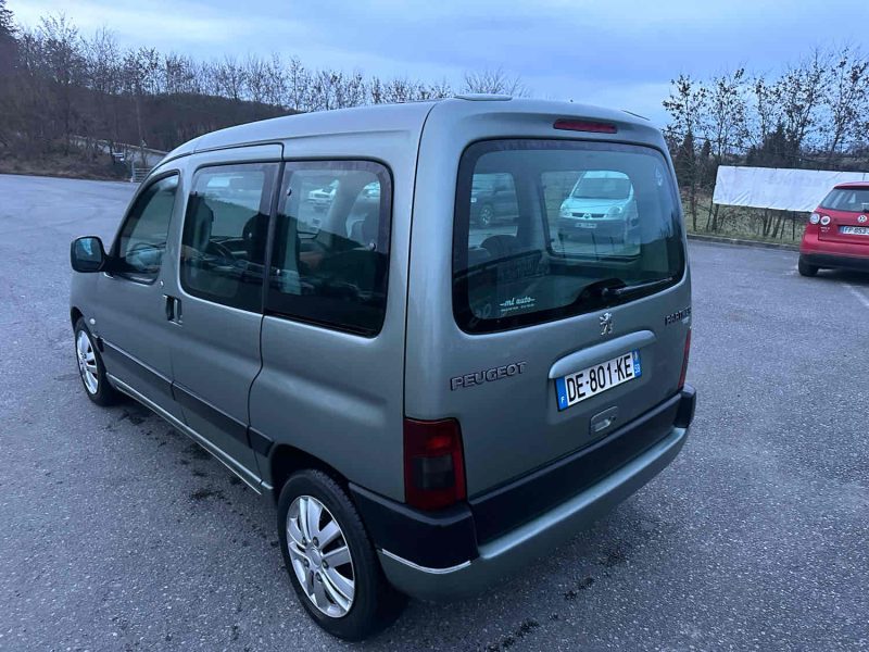 PEUGEOT PARTNER Monospace 2003