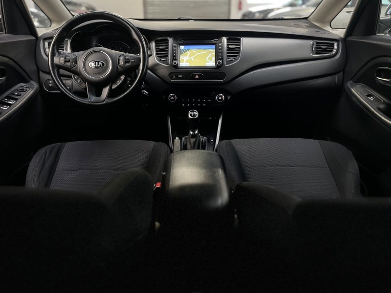 KIA CARENS 1.7 CRDI 136CH DREAM TEAM