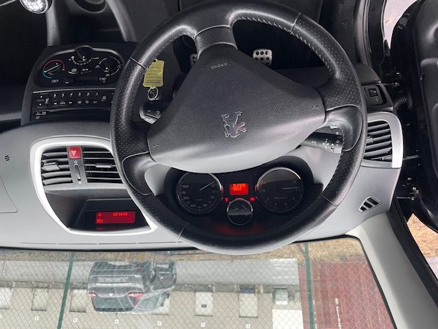 PEUGEOT 206+ 2012 1.1 60cv CARNET D'ENTRETIEN