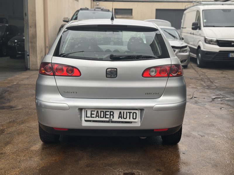 SEAT IBIZA 2004