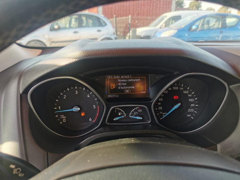 FORD FOCUS III 1,5TDCI TITANIUM 120CH