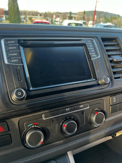 VOLKSWAGEN TRANSPORTER T6 Camionnette 2018