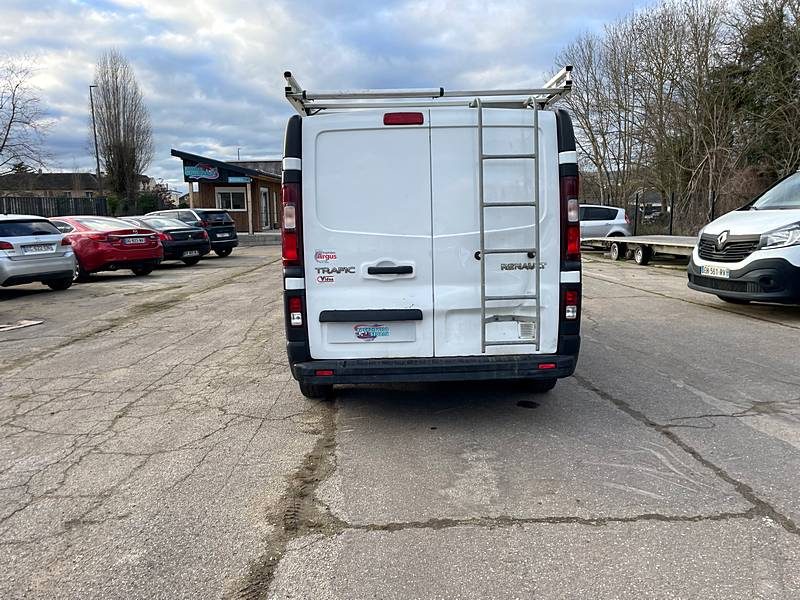 RENAULT TRAFIC  3 